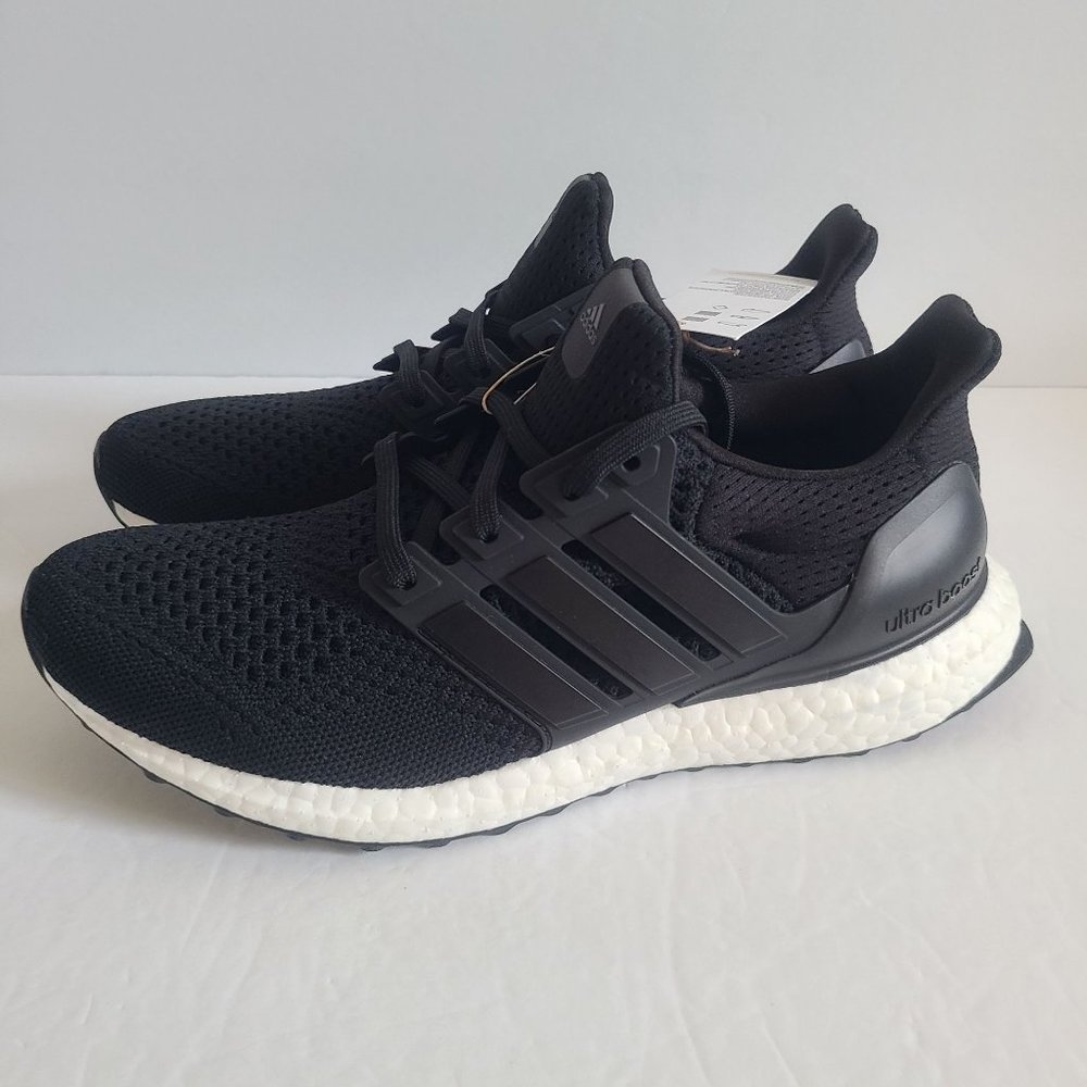 NEW Adidas Ultraboost 1.0 J Running Shoes HQ4218 Size 7 Black Mens Big Kids